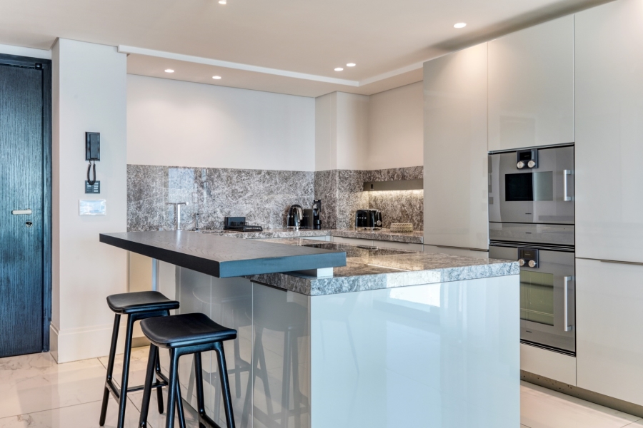 To Let 2 Bedroom Property for Rent in Bantry Bay Western Cape